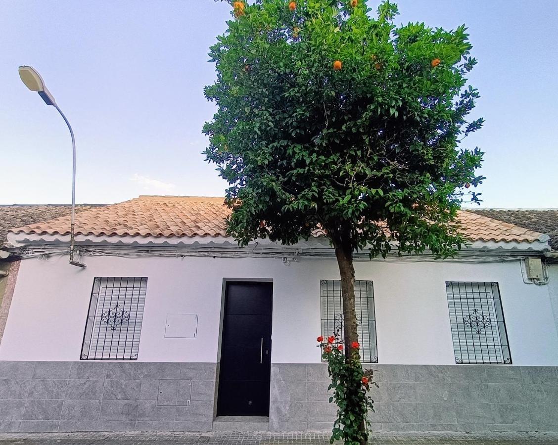 El Patio De La Alcaidesa Villa Cordoba Exterior photo